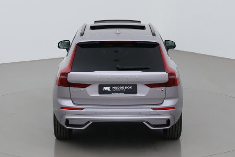 Volvo XC60 T6 Plug-in hybrid Plus Dark | NIEUW | Head-Up | ACC | 360° Camera | Panoramadak | BLIS