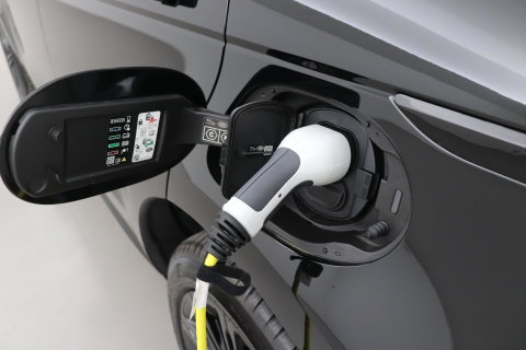 Land Rover Range Rover Evoque P270e PHEV Dynamic SE | Black Pack | Panoramadak | Meridian | ACC | 360 Camera | Stoel+Stuurverwarming