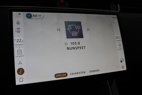 Land Rover Range Rover Evoque P270e PHEV Dynamic SE | Black Pack | Panoramadak | Meridian | ACC | 360 Camera | Stoel+Stuurverwarming