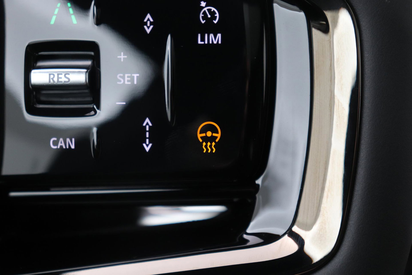 Land Rover Range Rover Evoque P270e PHEV Dynamic SE | Black Pack | Panoramadak | Meridian | ACC | 360 Camera | Stoel+Stuurverwarming
