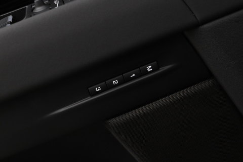Land Rover Range Rover Evoque P270e PHEV Dynamic SE | Black Pack | Panoramadak | Meridian | ACC | 360 Camera | Stoel+Stuurverwarming