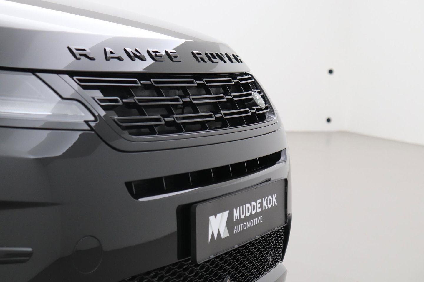 Land Rover Range Rover Evoque P270e PHEV Dynamic SE | Black Pack | Panoramadak | Meridian | ACC | 360 Camera | Stoel+Stuurverwarming