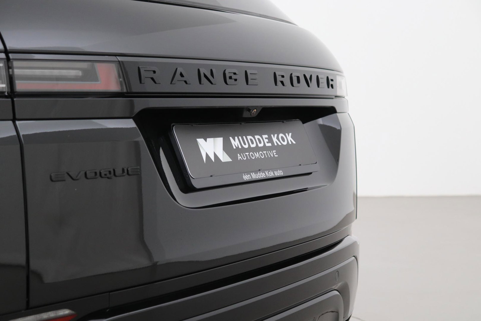 Land Rover Range Rover Evoque P270e PHEV Dynamic SE | Black Pack | Panoramadak | Meridian | ACC | 360 Camera | Stoel+Stuurverwarming