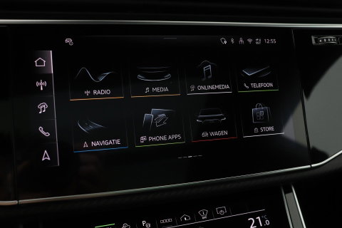 Audi Q8 60 TFSI e quattro Pro Line S Competition | Verde Zeltweg | Luchtvering | Trekhaak | Soft-Close | Panoramadak | B&O | 23 Inch