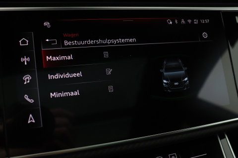 Audi Q8 60 TFSI e quattro Pro Line S Competition | Verde Zeltweg | Luchtvering | Trekhaak | Soft-Close | Panoramadak | B&O | 23 Inch