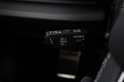 Audi Q8 60 TFSI e quattro Pro Line S Competition | Verde Zeltweg | Luchtvering | Trekhaak | Soft-Close | Panoramadak | B&O | 23 Inch