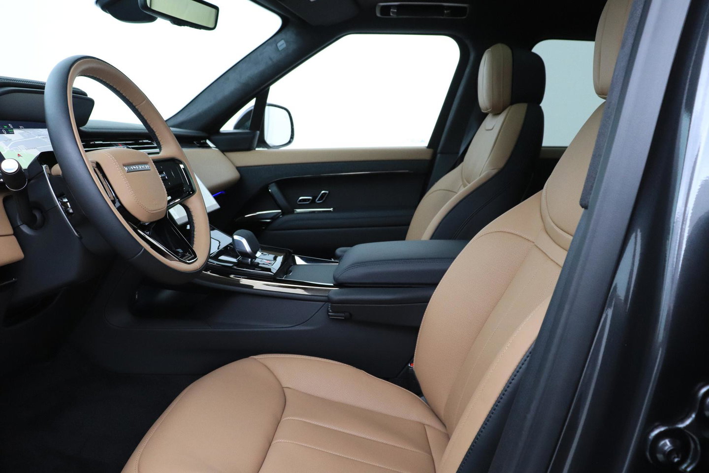 Land Rover Range Rover Sport 3.0 P550e Autobiography PHEV | Caraway | Massage | Meridian Surround | Koelbox | ClearSight | Trekhaak | 23 Inch