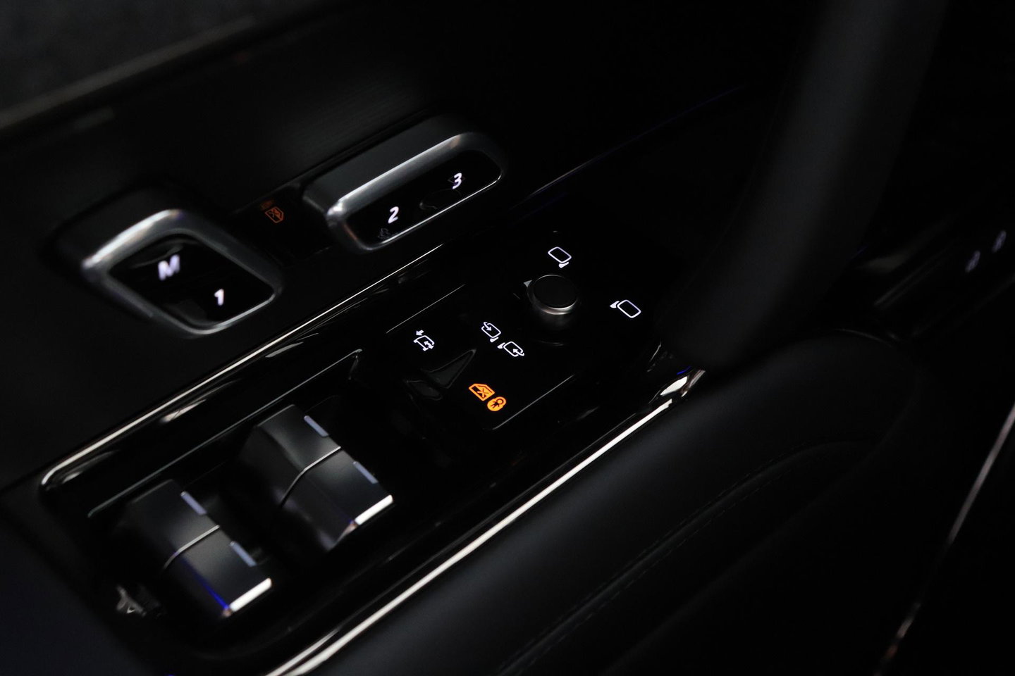 Land Rover Range Rover Sport 3.0 P550e Autobiography PHEV | Caraway | Massage | Meridian Surround | Koelbox | ClearSight | Trekhaak | 23 Inch