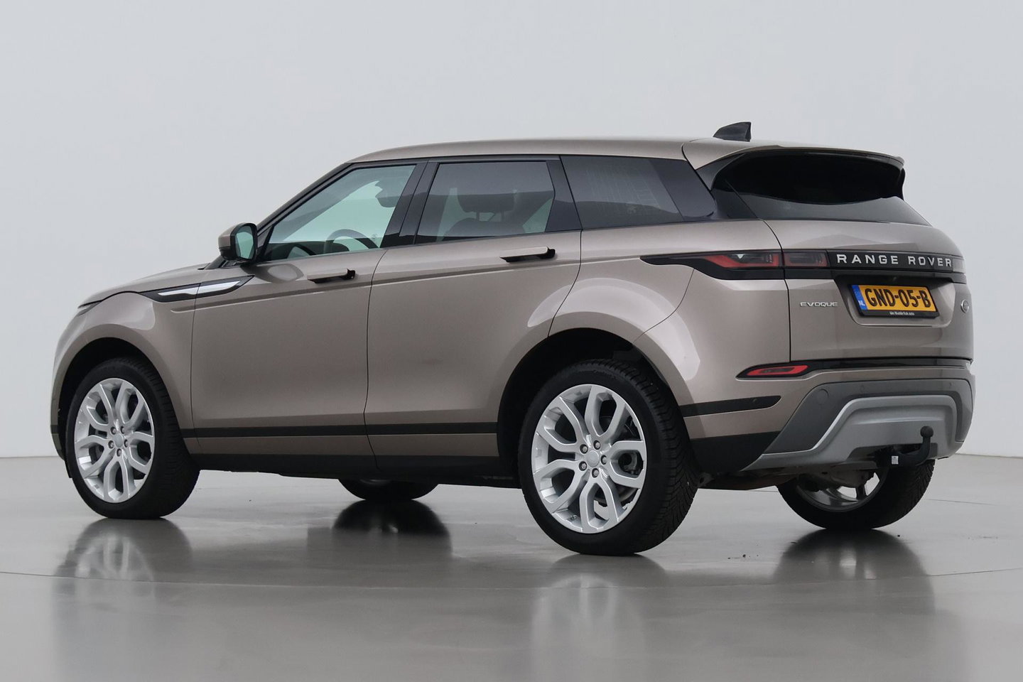 Land Rover Range Rover Evoque P160 S | 20 inch | Trekhaak | 360° Camera | Getint Glas