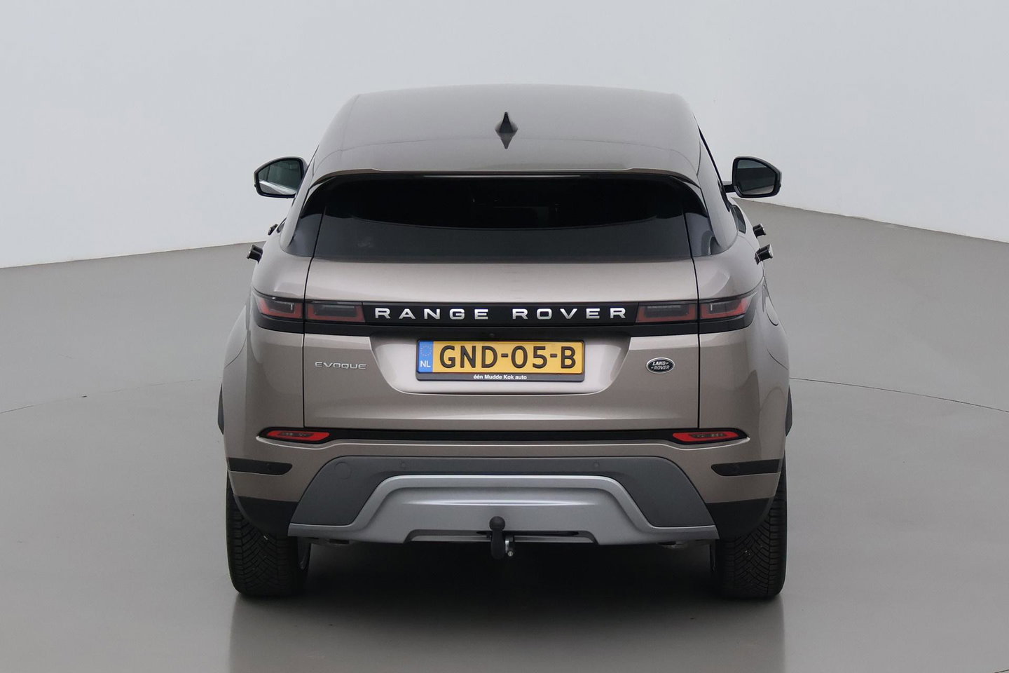 Land Rover Range Rover Evoque P160 S | 20 inch | Trekhaak | 360° Camera | Getint Glas