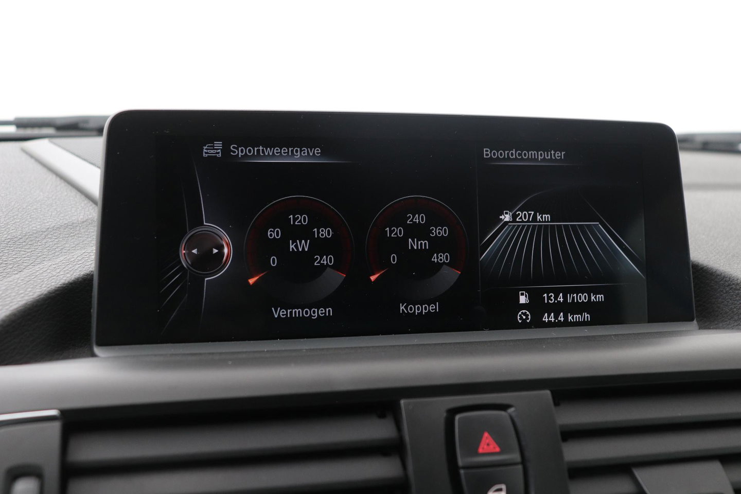 BMW 2 Serie Cabrio M235i xDrive | 327Pk! | M-Sport | harman/kardon | Vol-Leder | Stoelverwarming | Camera | 18 Inch