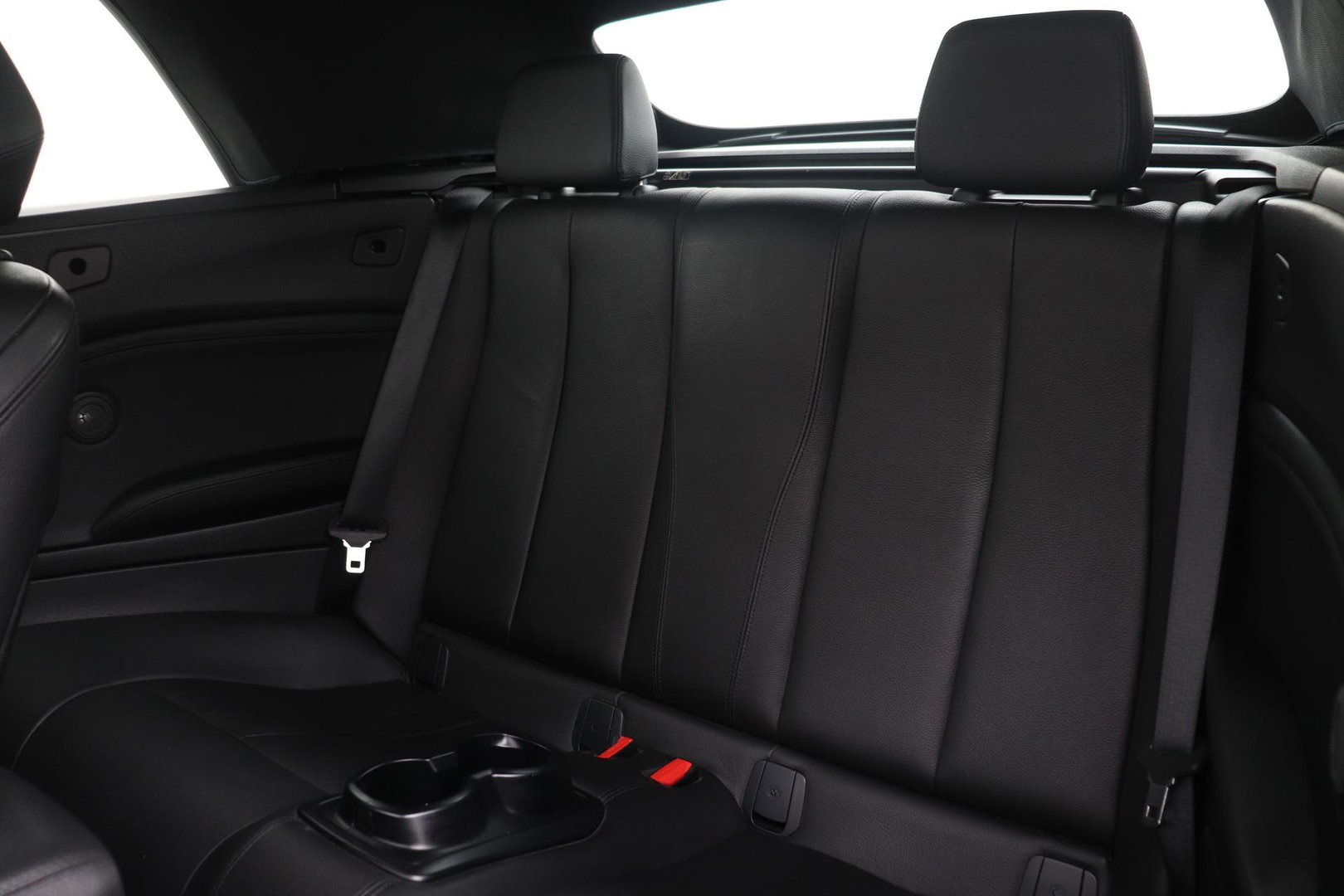 BMW 2 Serie Cabrio M235i xDrive | 327Pk! | M-Sport | harman/kardon | Vol-Leder | Stoelverwarming | Camera | 18 Inch