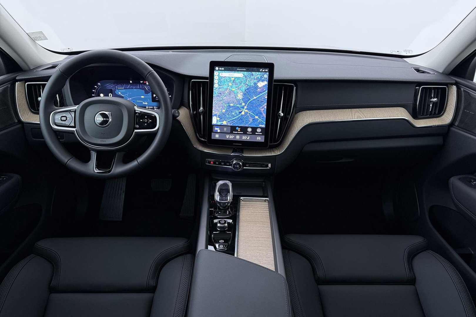 Volvo XC60 T8 Plug-in hybrid Ultra Dark | FACELIFT | Panoramadak | 360° Camera | Harman/Kardon | Head-Up | BLIS | Memory