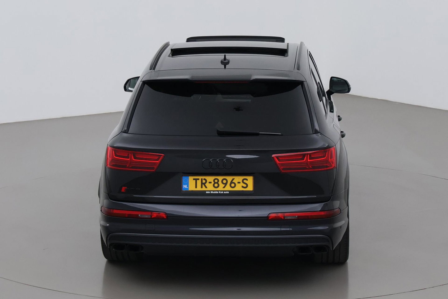 Audi Q7 4.0 TDI SQ7 quattro Pro Line + 7p | ACC | Luchtvering | Keramische Remmen | Panoramadak | Trekhaak | 360° Camera | Head-Up | 22 Inch