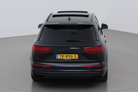 Audi Q7 4.0 TDI SQ7 quattro Pro Line + 7p | ACC | Luchtvering | Keramische Remmen | Panoramadak | Trekhaak | 360° Camera | Head-Up | 22 Inch