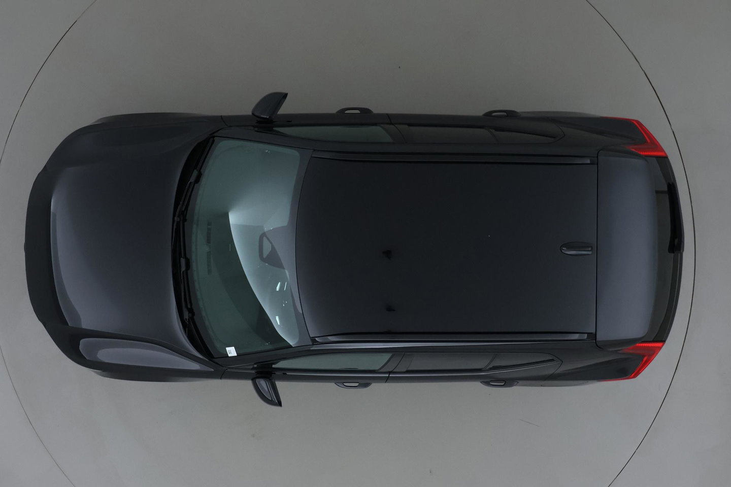 Volvo EX40 Single Motor Extended Range Plus Black Ed. 82 kWh | 360° Camera | ACC | 20 Inch | Stoel+Stuurverwarming | Harman/Kardon