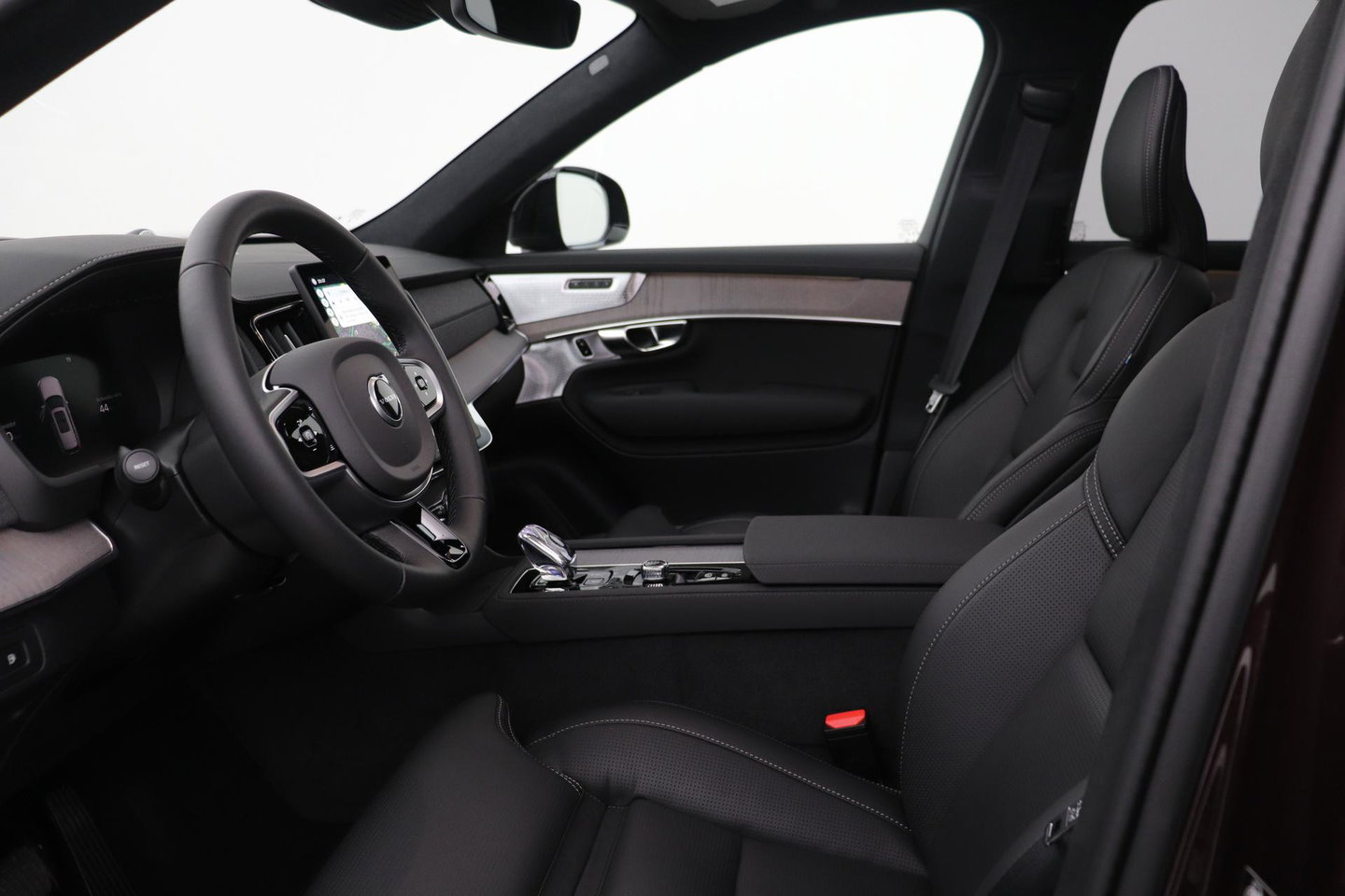 Volvo XC90 T8 Plug-in hybrid Ultra Dark | Luchtvering | Bowers&Wilkins | Trekhaak | Massage+Ventilatie | Head-Up