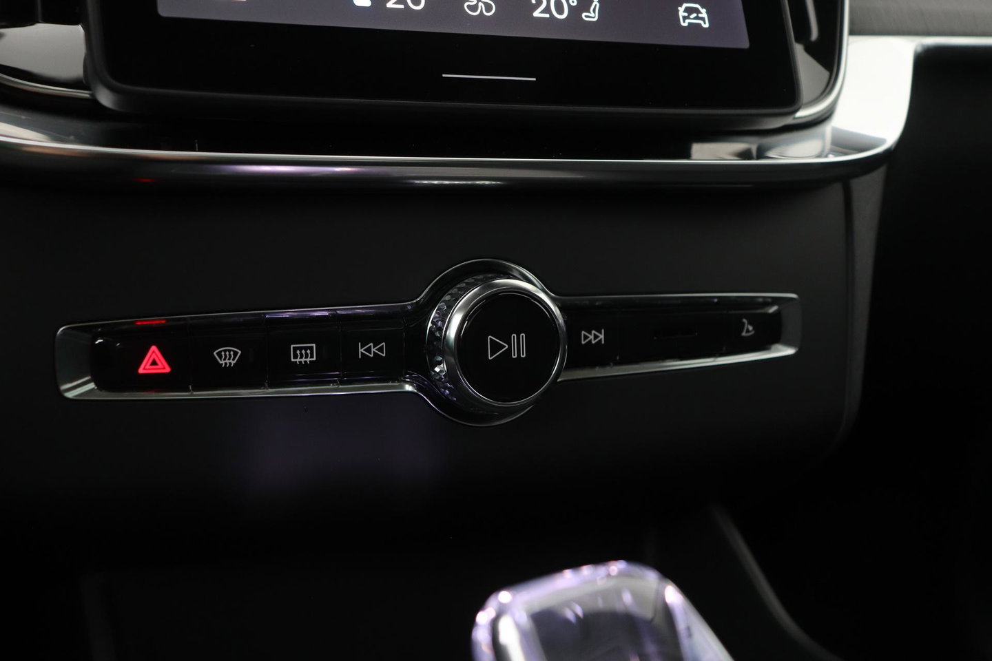 Volvo XC90 T8 Plug-in hybrid Ultra Dark | Luchtvering | Bowers&Wilkins | Trekhaak | Massage+Ventilatie | Head-Up