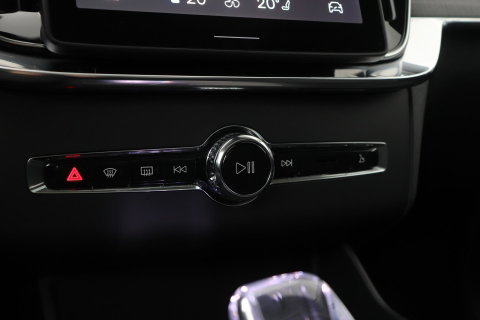 Volvo XC90 T8 Plug-in hybrid Ultra Dark | Luchtvering | Bowers&Wilkins | Trekhaak | Massage+Ventilatie | Head-Up