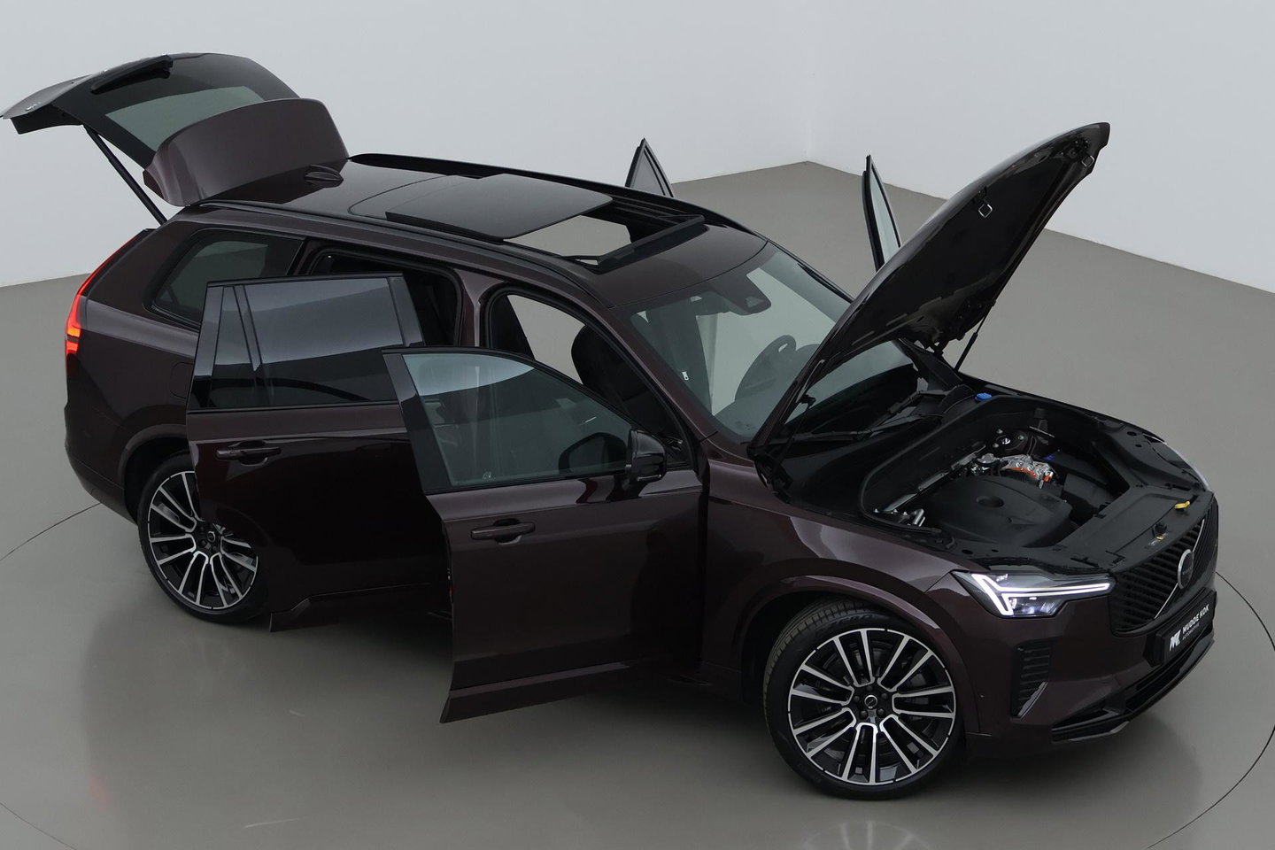 Volvo XC90 T8 Plug-in hybrid Ultra Dark | Luchtvering | Bowers&Wilkins | Trekhaak | Massage+Ventilatie | Head-Up