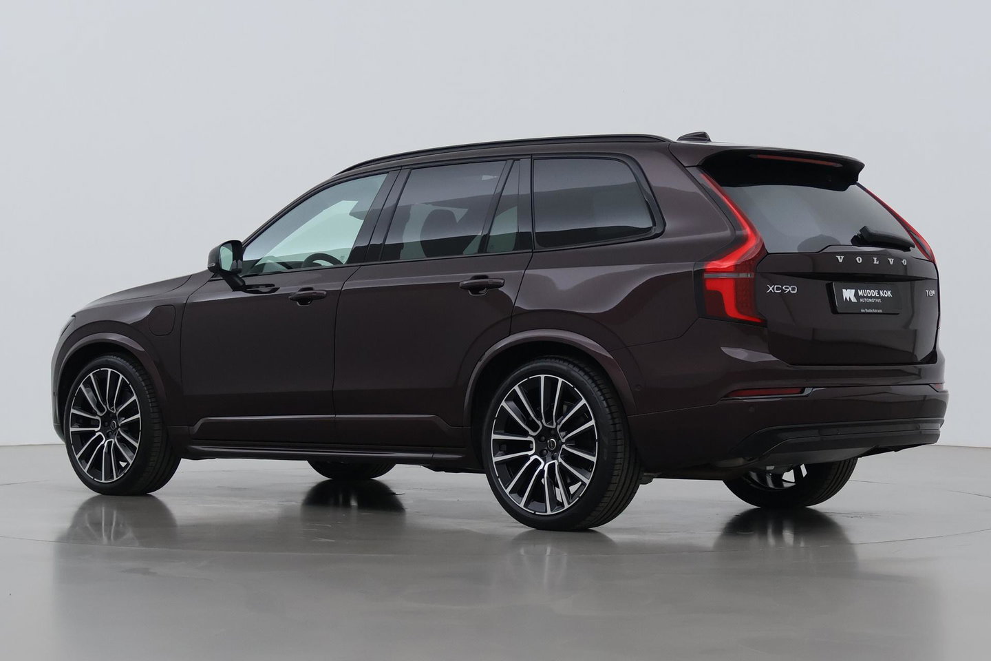 Volvo XC90 T8 Plug-in hybrid Ultra Dark | Luchtvering | Bowers&Wilkins | Trekhaak | Massage+Ventilatie | Head-Up