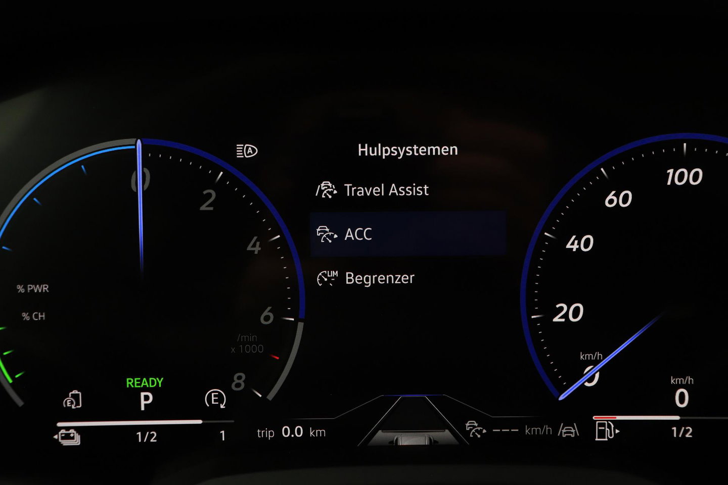 Volkswagen Touareg 3.0 TSi eHybrid 4MOTION R | FINAL EDITION | Luchtvering | Trekhaak | Panoramdak | Dynaudio | 360° Camera