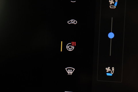 Volkswagen Touareg 3.0 TSi eHybrid 4MOTION R | FINAL EDITION | Luchtvering | Trekhaak | Panoramdak | Dynaudio | 360° Camera