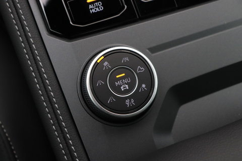 Volkswagen Touareg 3.0 TSi eHybrid 4MOTION R | FINAL EDITION | Luchtvering | Trekhaak | Panoramdak | Dynaudio | 360° Camera