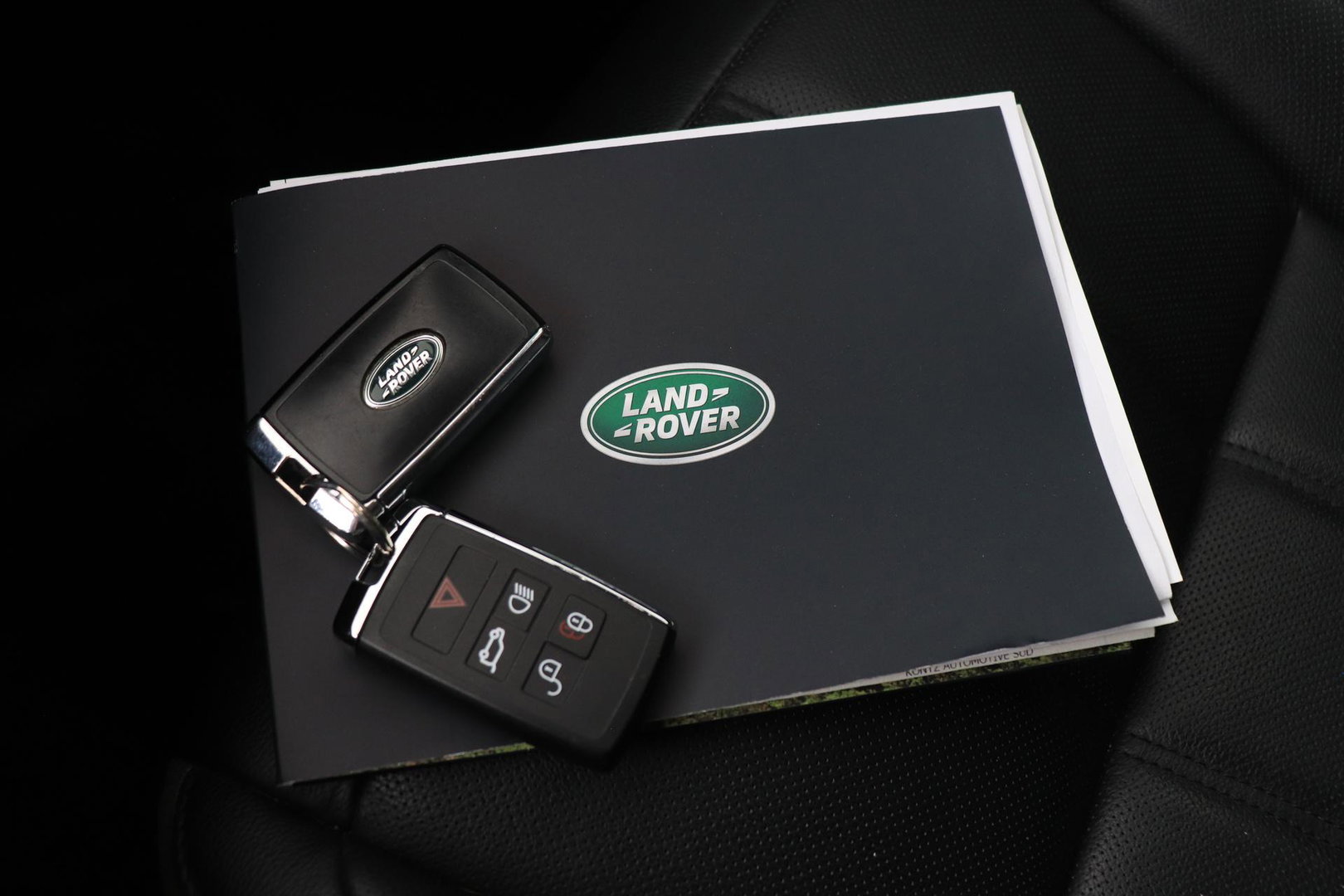 Land Rover Range Rover Evoque 1.5 P300e AWD SE | Camera | Lane Assist | Memory | Apple Carplay | 20 Inch