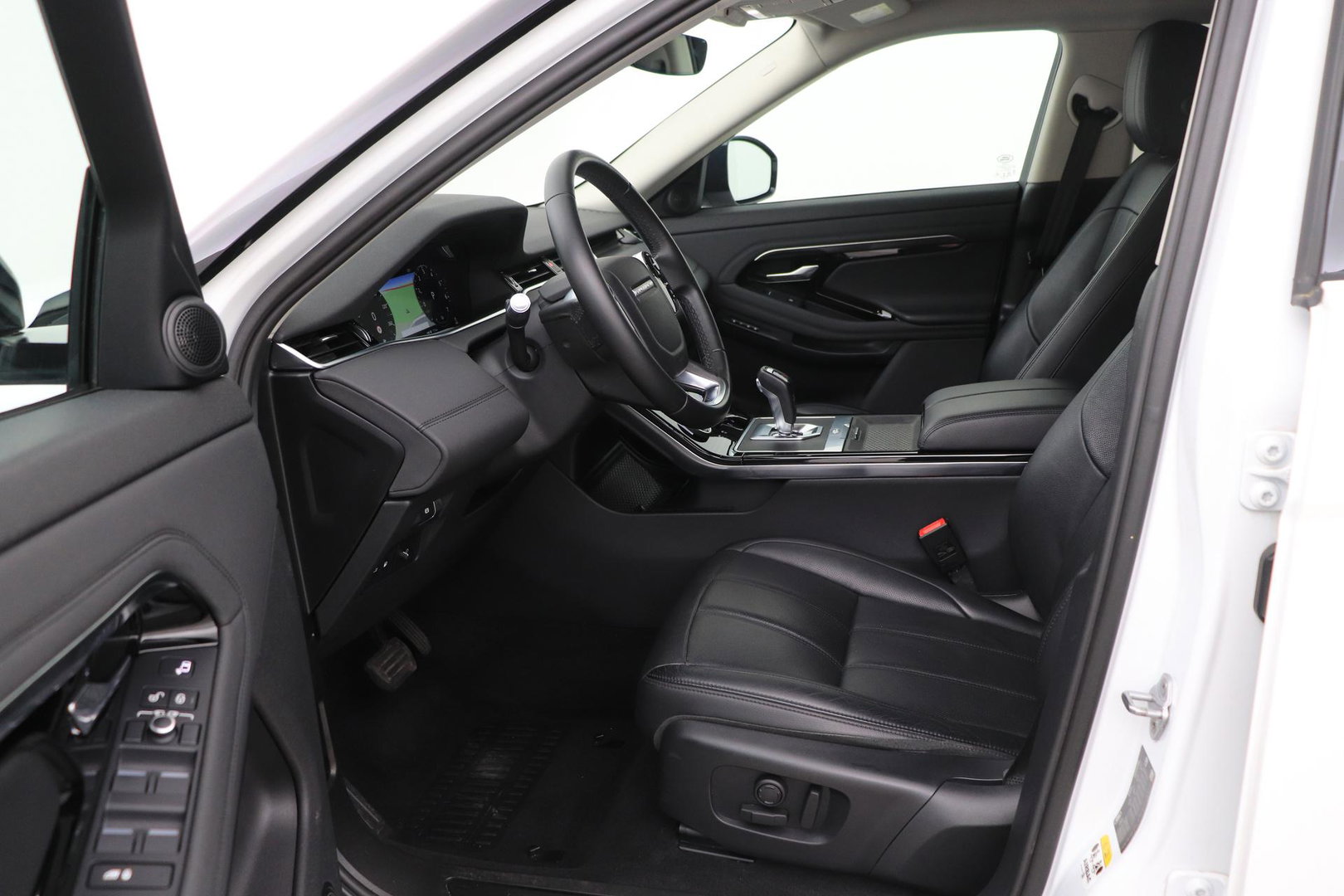 Land Rover Range Rover Evoque 1.5 P300e AWD SE | Camera | Lane Assist | Memory | Apple Carplay | 20 Inch