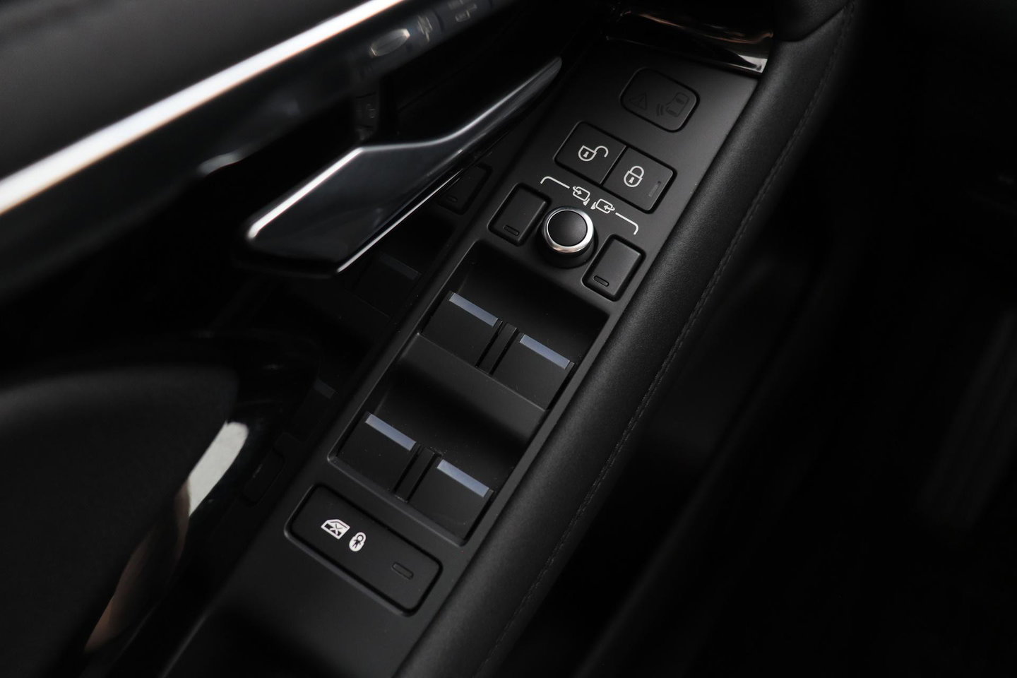 Land Rover Range Rover Evoque 1.5 P300e AWD SE | Camera | Lane Assist | Memory | Apple Carplay | 20 Inch