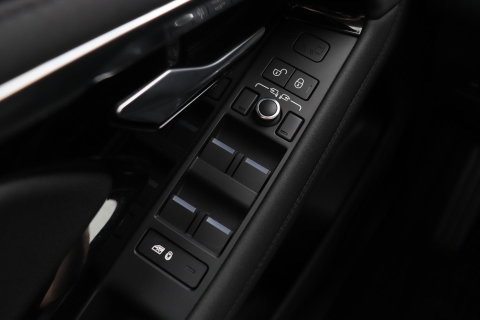 Land Rover Range Rover Evoque 1.5 P300e AWD SE | Camera | Lane Assist | Memory | Apple Carplay | 20 Inch