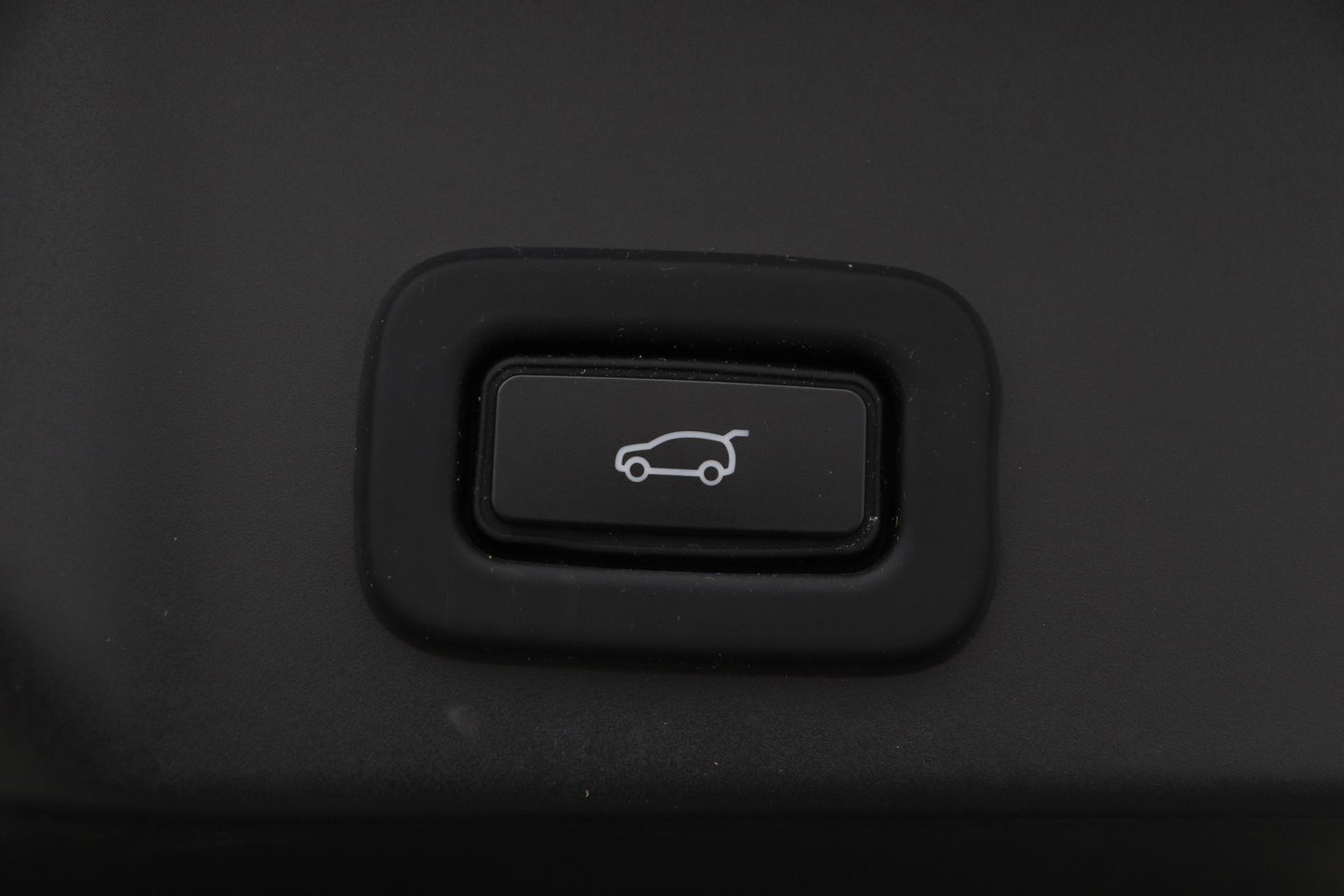 Land Rover Range Rover Evoque 1.5 P300e AWD SE | Camera | Lane Assist | Memory | Apple Carplay | 20 Inch