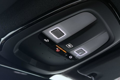 Volvo EX40 Extended Range Plus Black Edition 82 kWh | ACC | Harman/Kardon | 360° Camera | Stoel+Stuurverwarming | BLIS | 20 Inch