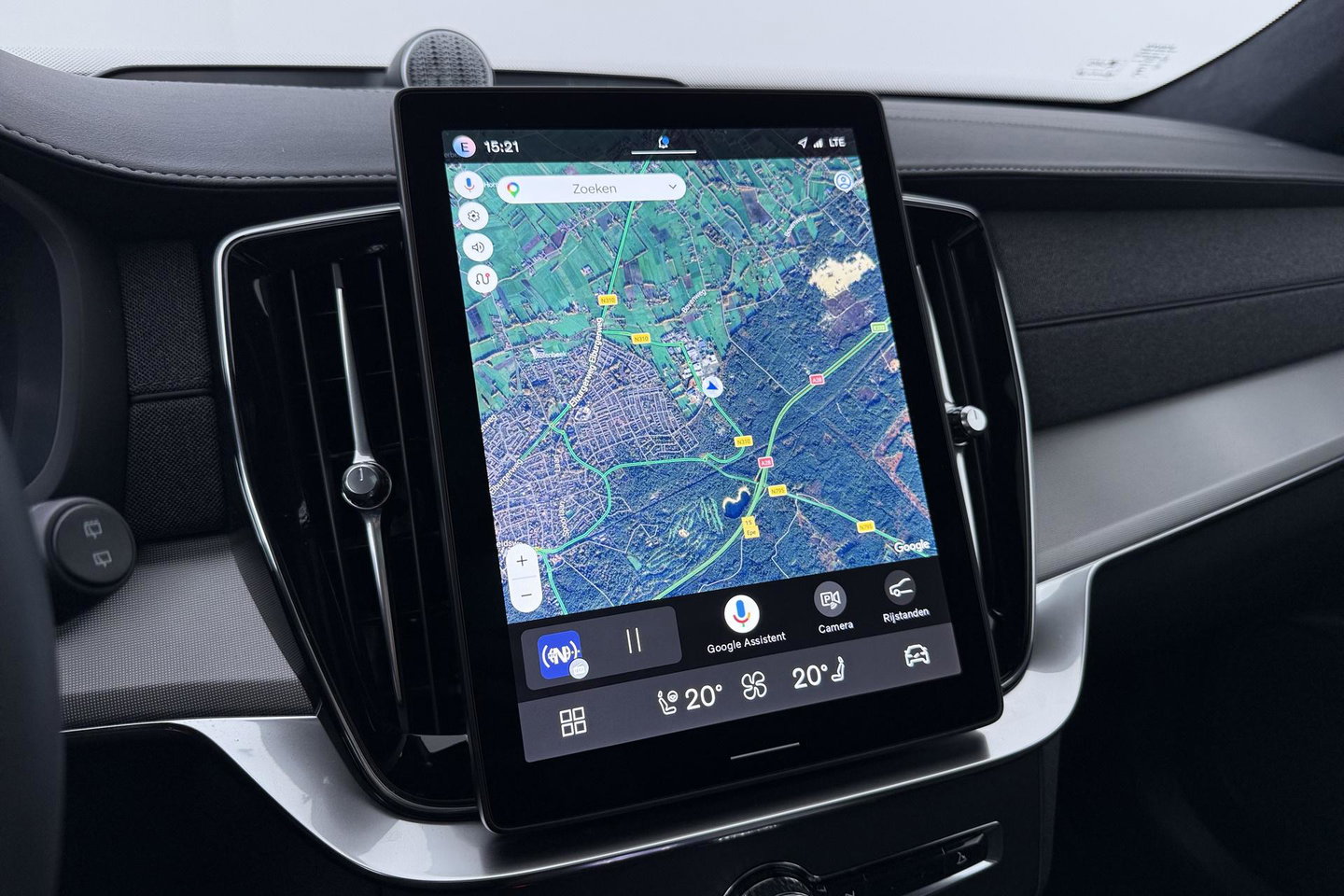 Volvo XC90 T8 Plug-in hybrid Ultra Black Edition | ACC | Luchtvering | Bowers&Wilkins | Massage+Ventilatie | Head-Up | 360° Camera