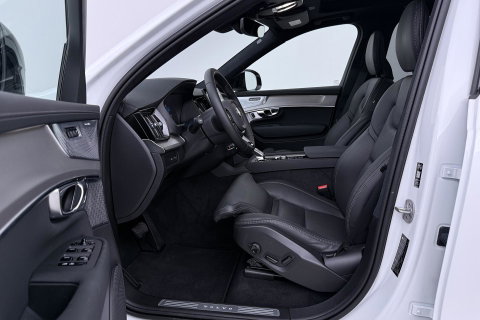 Volvo XC90 T8 Plug-in hybrid Ultra Black Edition | ACC | Luchtvering | Bowers&Wilkins | Massage+Ventilatie | Head-Up | 360° Camera