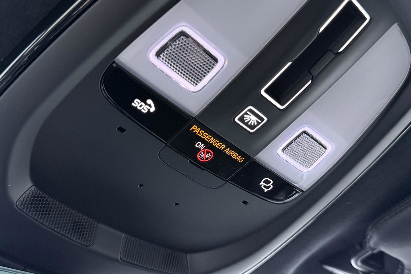 Volvo XC90 T8 Plug-in hybrid Ultra Black Edition | ACC | Luchtvering | Bowers&Wilkins | Massage+Ventilatie | Head-Up | 360° Camera