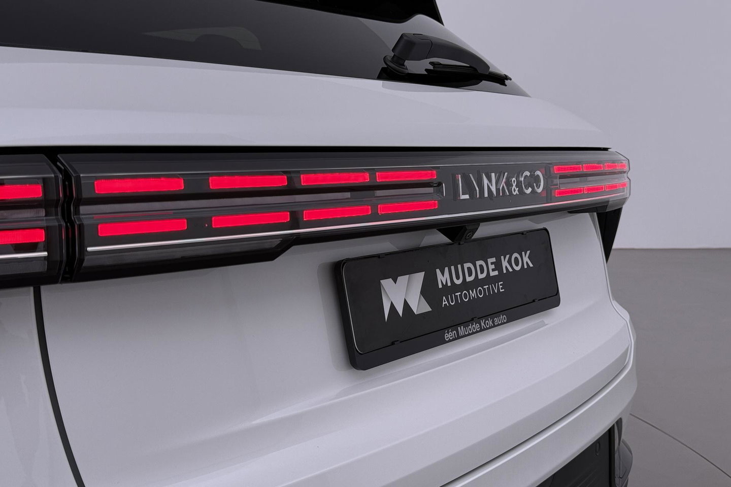Lynk & Co 01 1.5 More | ACC | Panoramadak | 20 Inch | Stoel+Stuurverwarming | Getint Glas