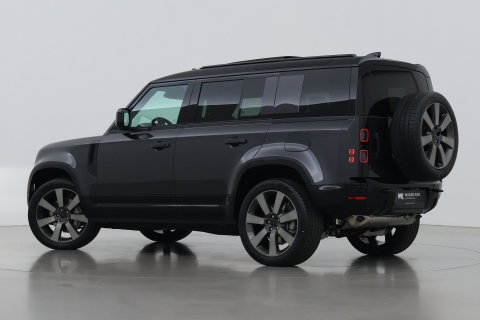 Land Rover Defender P300e 110 X-Dynamic SE | FACELIFT | ACC | Panoramadak | 22 Inch | ClearSight | Stoel+Stuurverwarming | Trekhaak