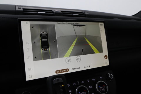 Land Rover Defender P300e 110 X-Dynamic SE | FACELIFT | ACC | Panoramadak | 22 Inch | ClearSight | Stoel+Stuurverwarming | Trekhaak