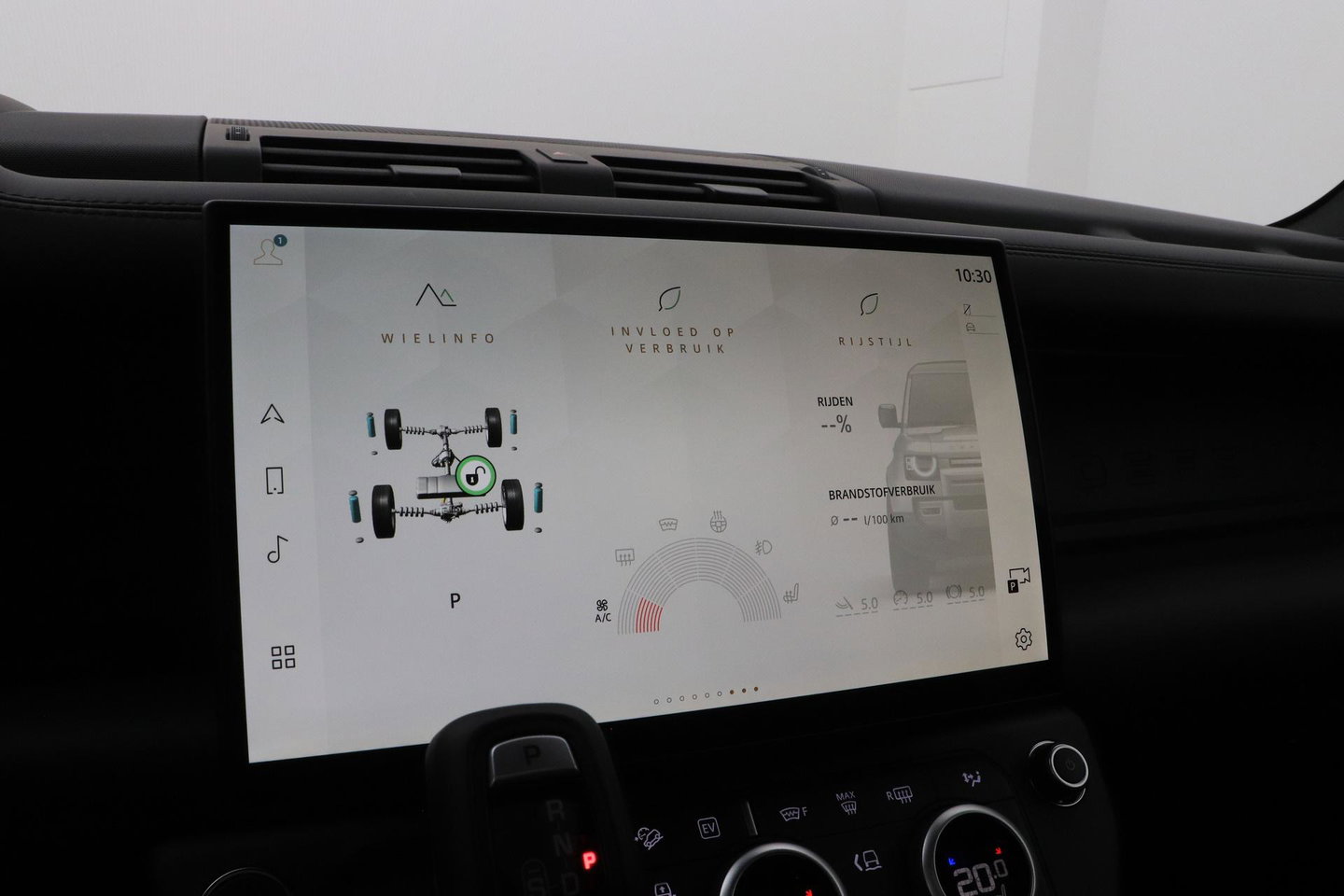 Land Rover Defender 2.0 P300e 110 X-Dynamic HSE | FACELIFT | ClearSight | Meridian Surround | Koelbox | Luchtvering | Trekhaak