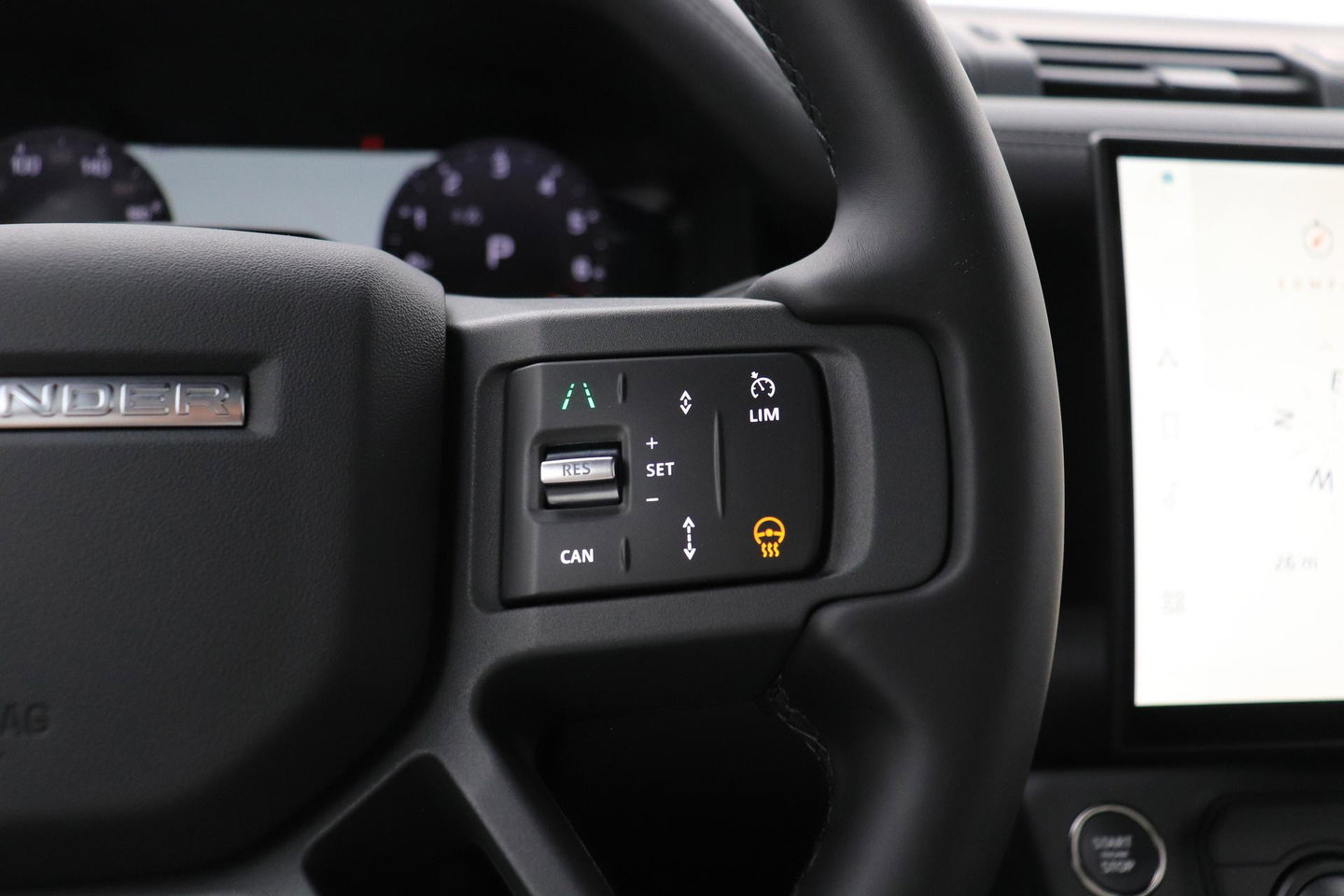 Land Rover Defender 2.0 P300e 110 X-Dynamic HSE | FACELIFT | ClearSight | Meridian Surround | Koelbox | Luchtvering | Trekhaak