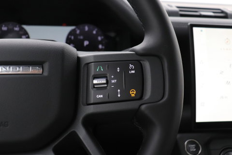 Land Rover Defender 2.0 P300e 110 X-Dynamic HSE | FACELIFT | ClearSight | Meridian Surround | Koelbox | Luchtvering | Trekhaak