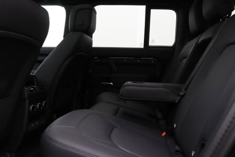 Land Rover Defender 2.0 P300e 110 X-Dynamic HSE | FACELIFT | ClearSight | Meridian Surround | Koelbox | Luchtvering | Trekhaak
