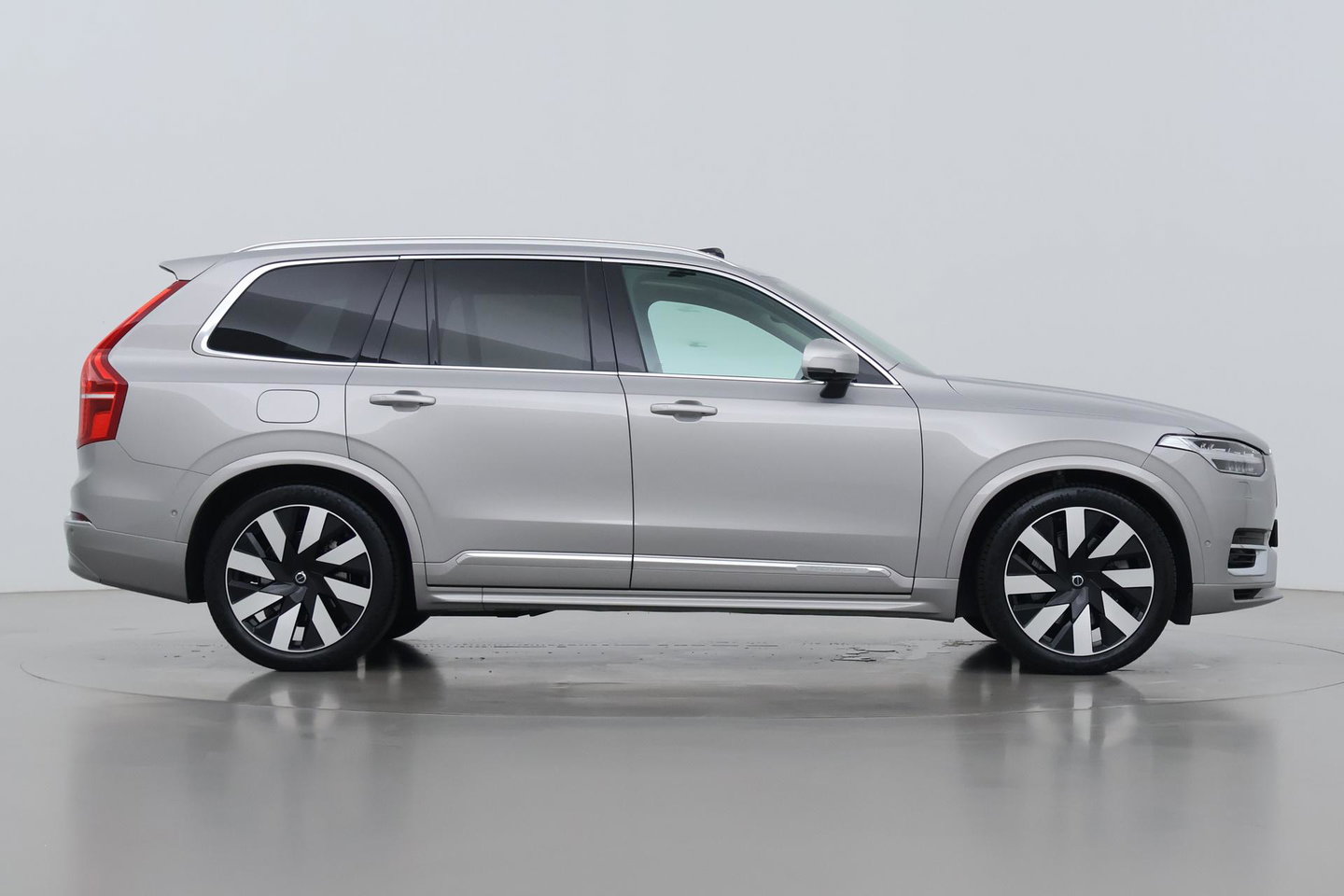 Volvo XC90 T8 Recharge AWD Ultimate Bright | ACC | Luchtvering | Panoramadak | Harman/Kardon | Massage | Head-Up | 21 inch