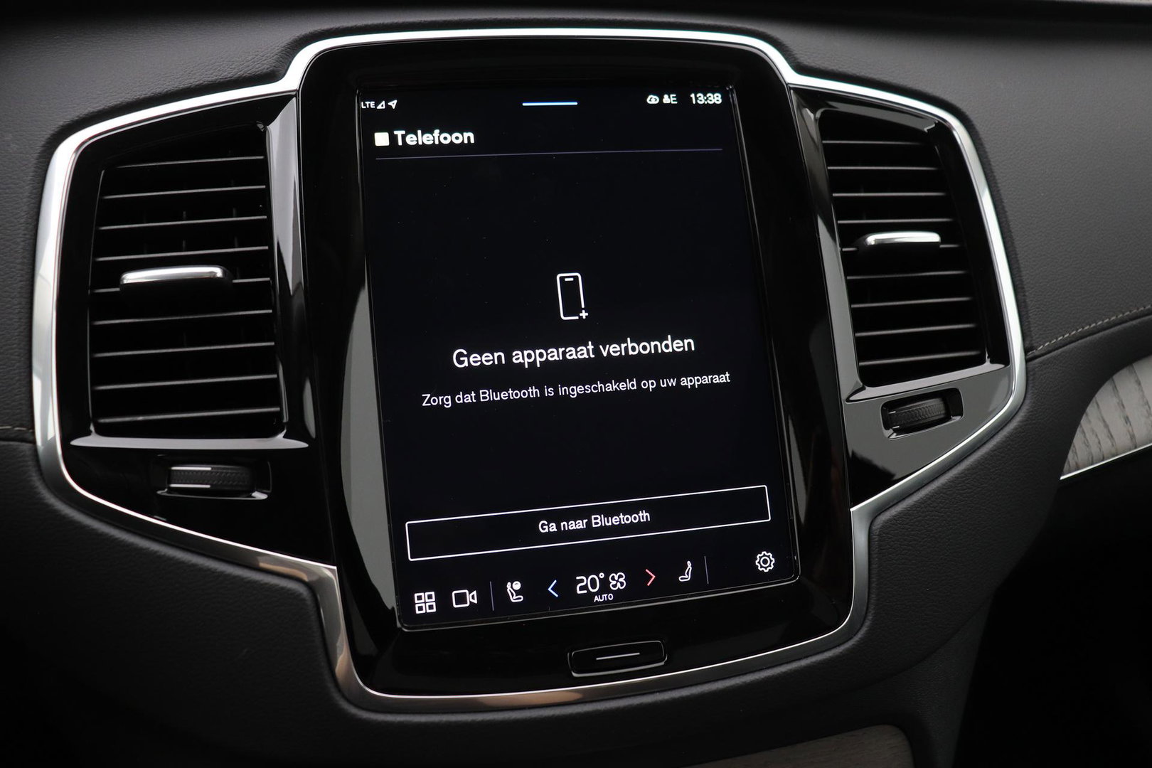 Volvo XC90 T8 Recharge AWD Ultimate Bright | ACC | Luchtvering | Panoramadak | Harman/Kardon | Massage | Head-Up | 21 inch