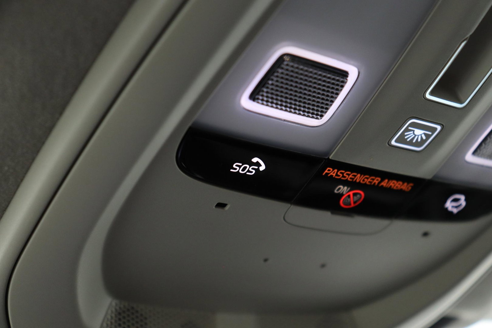 Volvo XC90 T8 Recharge AWD Ultimate Bright | ACC | Luchtvering | Panoramadak | Harman/Kardon | Massage | Head-Up | 21 inch