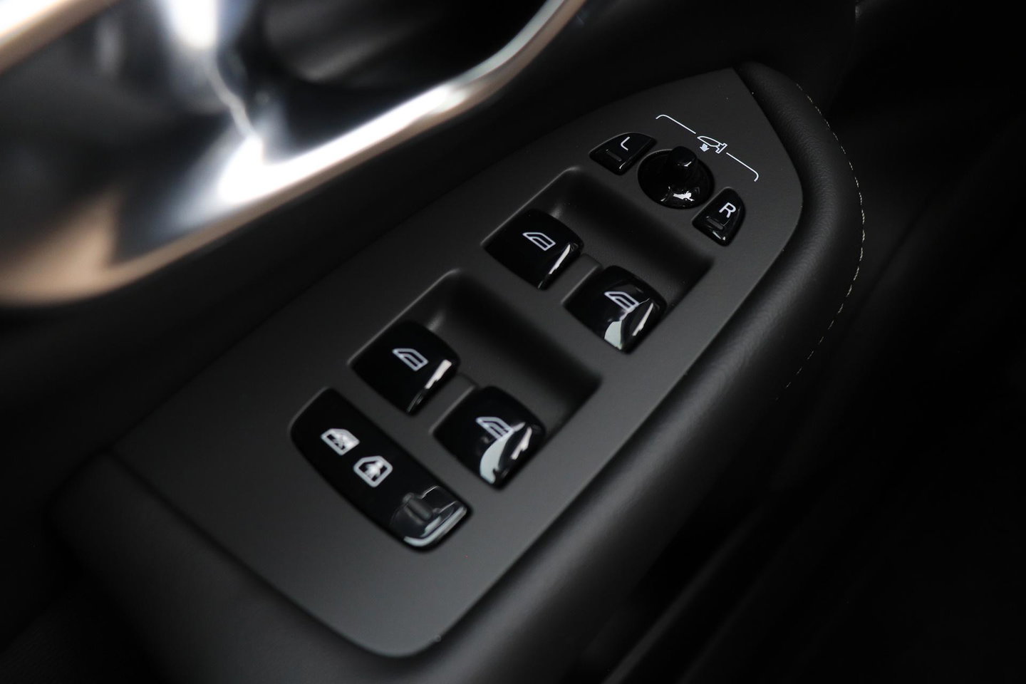 Volvo XC90 T8 Recharge AWD Ultimate Bright | ACC | Luchtvering | Panoramadak | Harman/Kardon | Massage | Head-Up | 21 inch