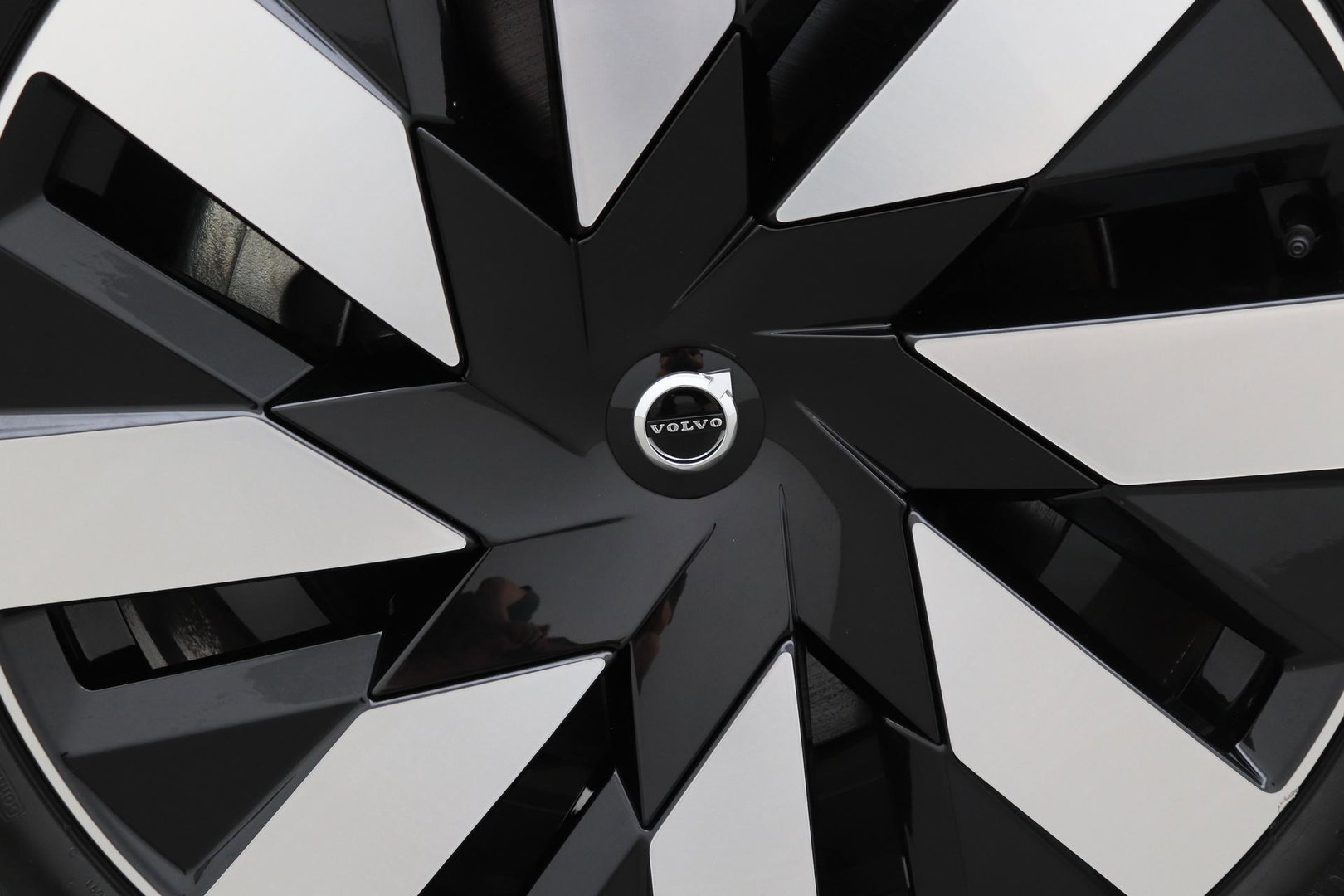 Volvo XC90 T8 Recharge AWD Ultimate Bright | ACC | Luchtvering | Panoramadak | Harman/Kardon | Massage | Head-Up | 21 inch