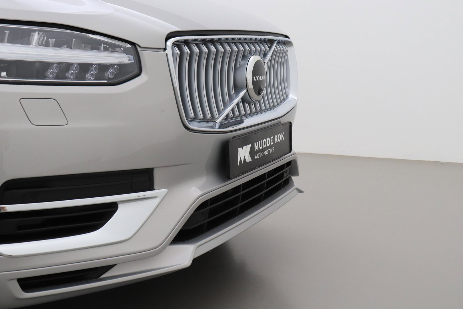 Volvo XC90 T8 Recharge AWD Ultimate Bright | ACC | Luchtvering | Panoramadak | Harman/Kardon | Massage | Head-Up | 21 inch